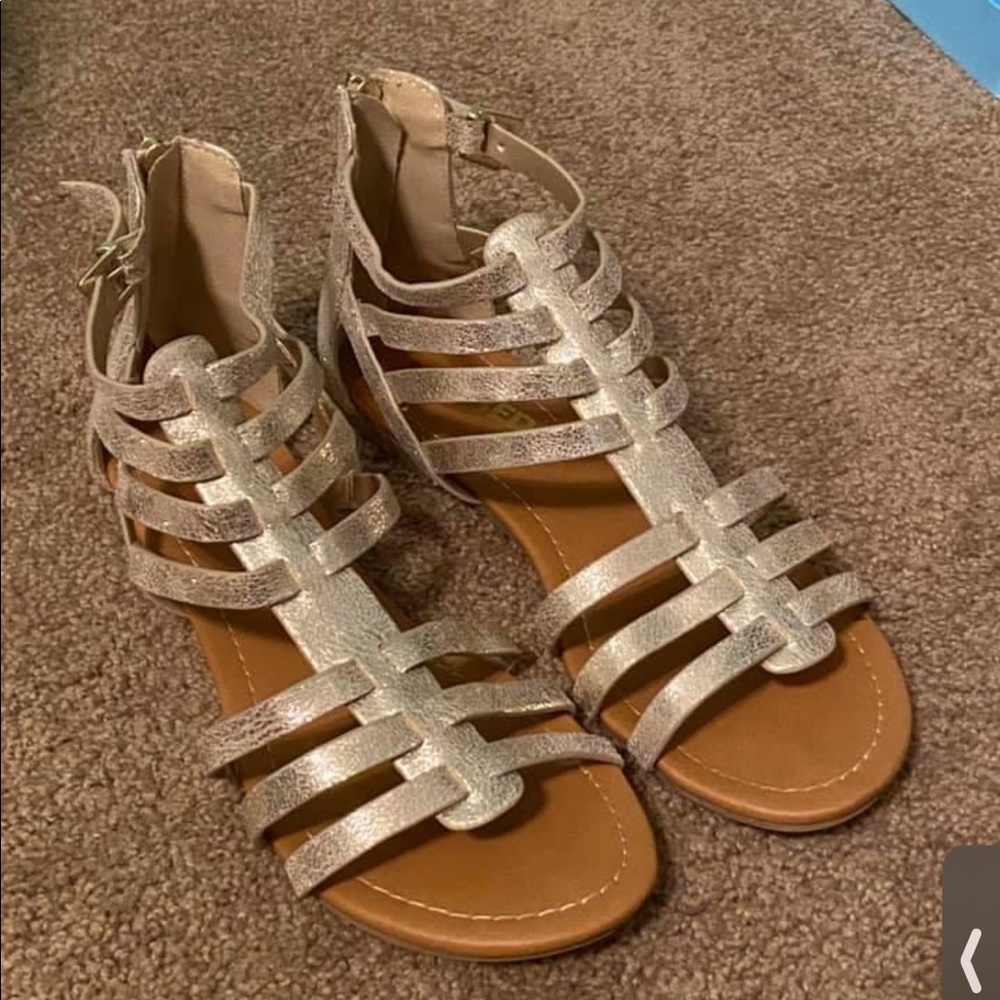 Size 7 sandals